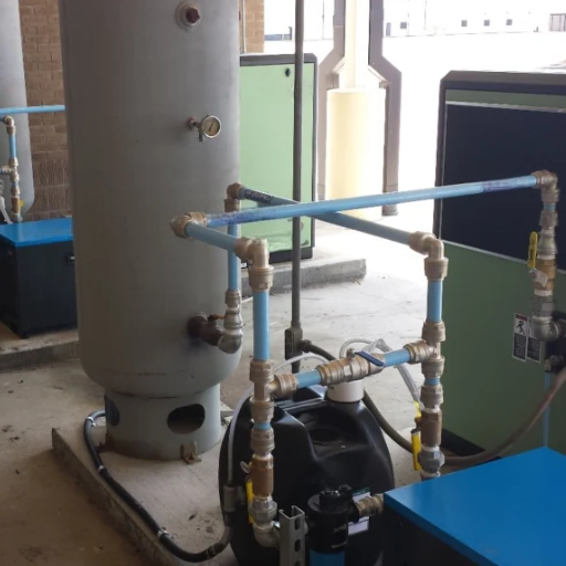 Measure pressure dew point when water in compressed air lines persists